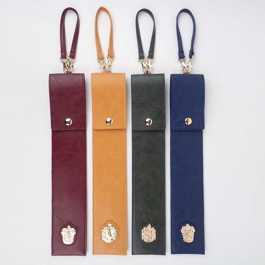 ハリー・ポッター　箱入り杖　聖杯　他　いろいろ ホグワーツ4寮エンブレム杖ケース Wine Red グリフィンドール S