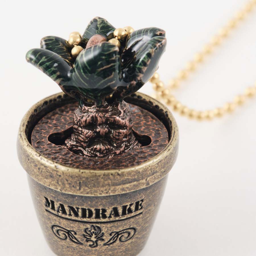 ヒグチユウコ　マンドラゴラネックレス マンドレイク チョコレート ネックレス | ハリー・ポッター マホウドコロ