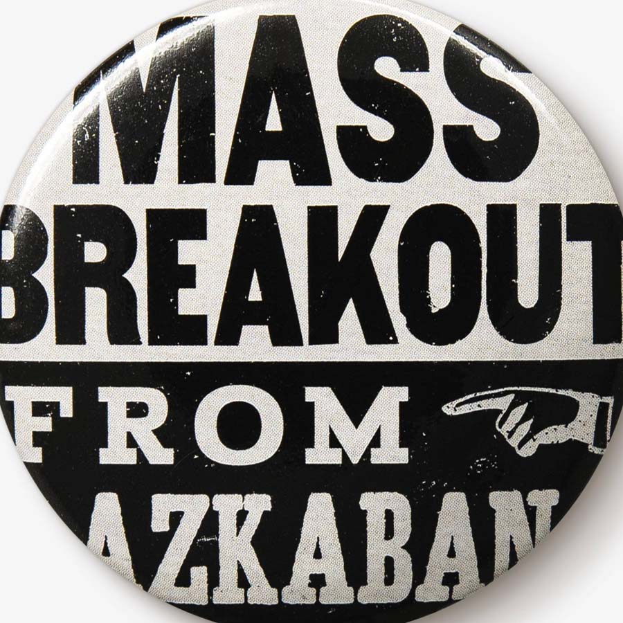 日刊預言者新聞-アズカバンから集団脱獄 バッジ | ハリー・ポッター