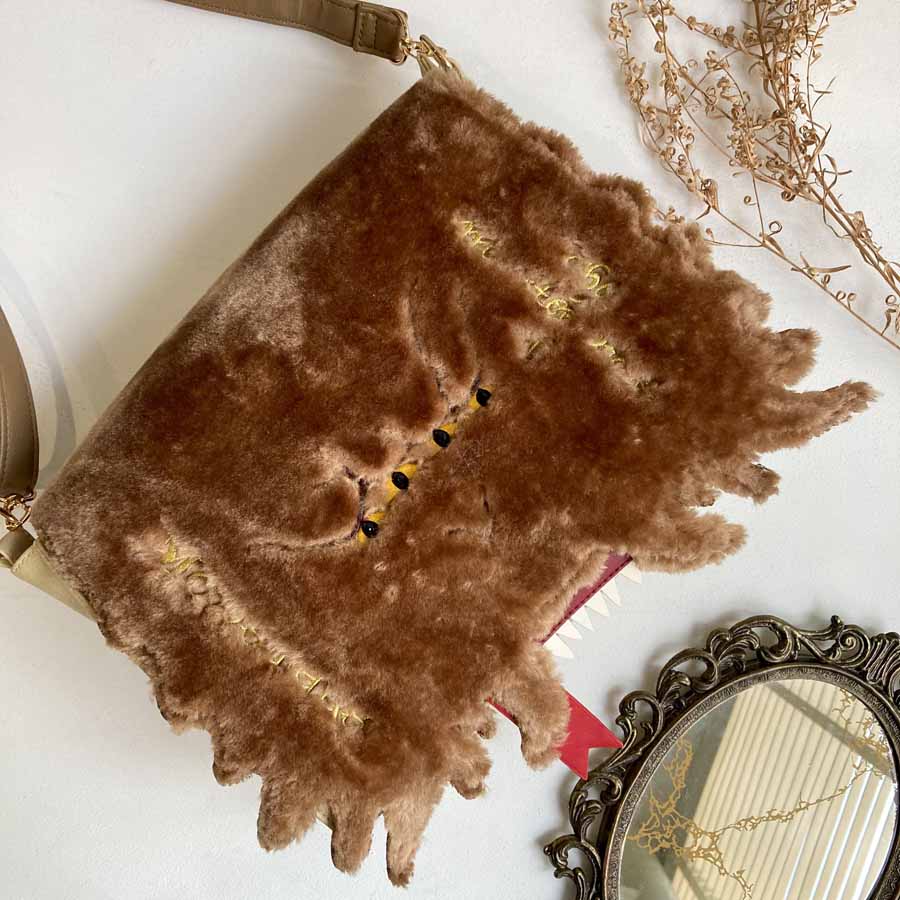 Harry Potter×Flapper 怪物的な怪物の本モチーフショルダー