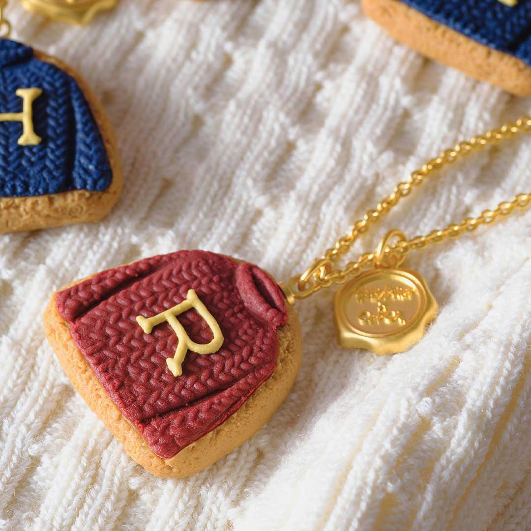 ハリー・ポッターとウィーズリーの新年プレゼント ロンの母