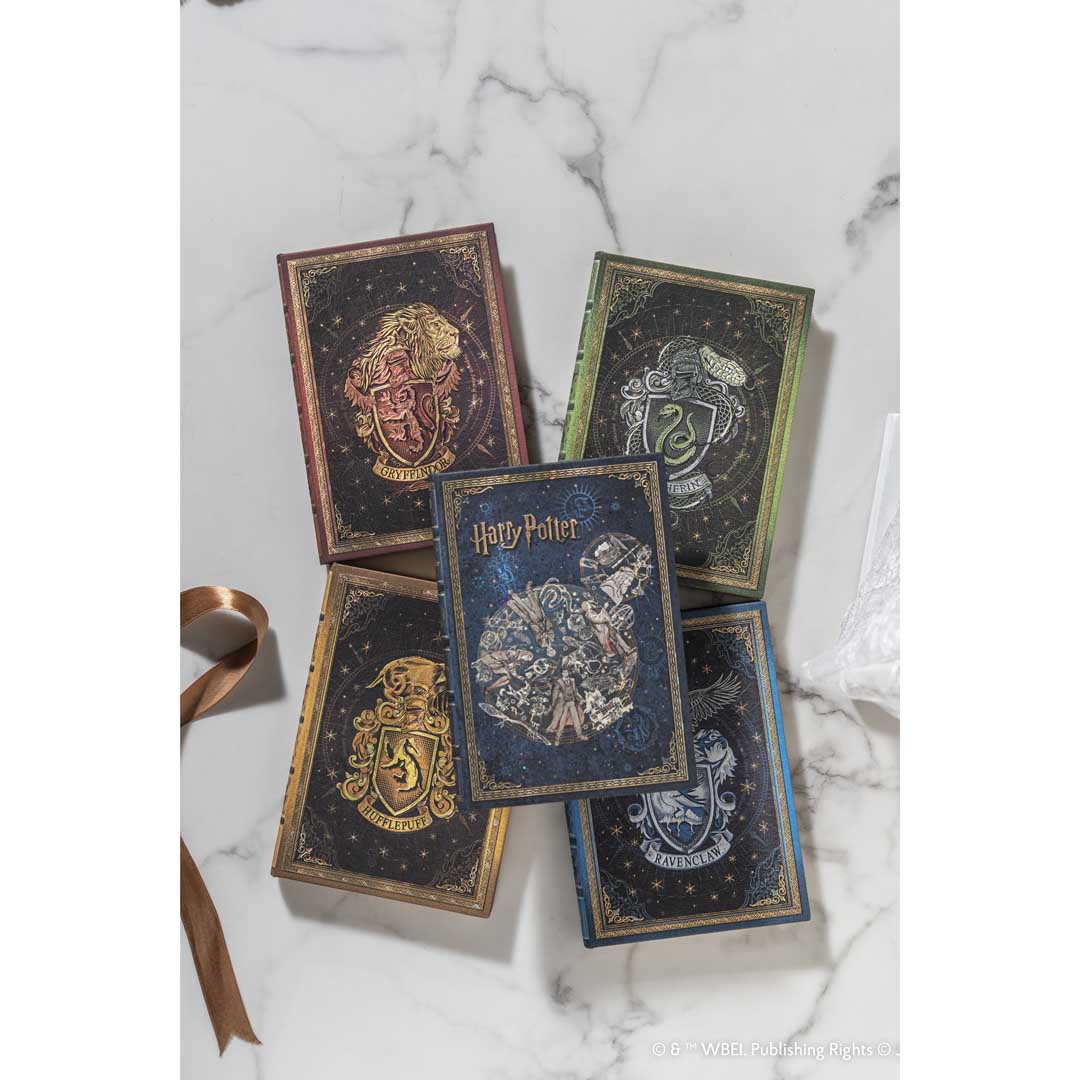 ホグワーツの伝説 ノート 罫線 ミディ | ハリー・ポッター マホウドコロ