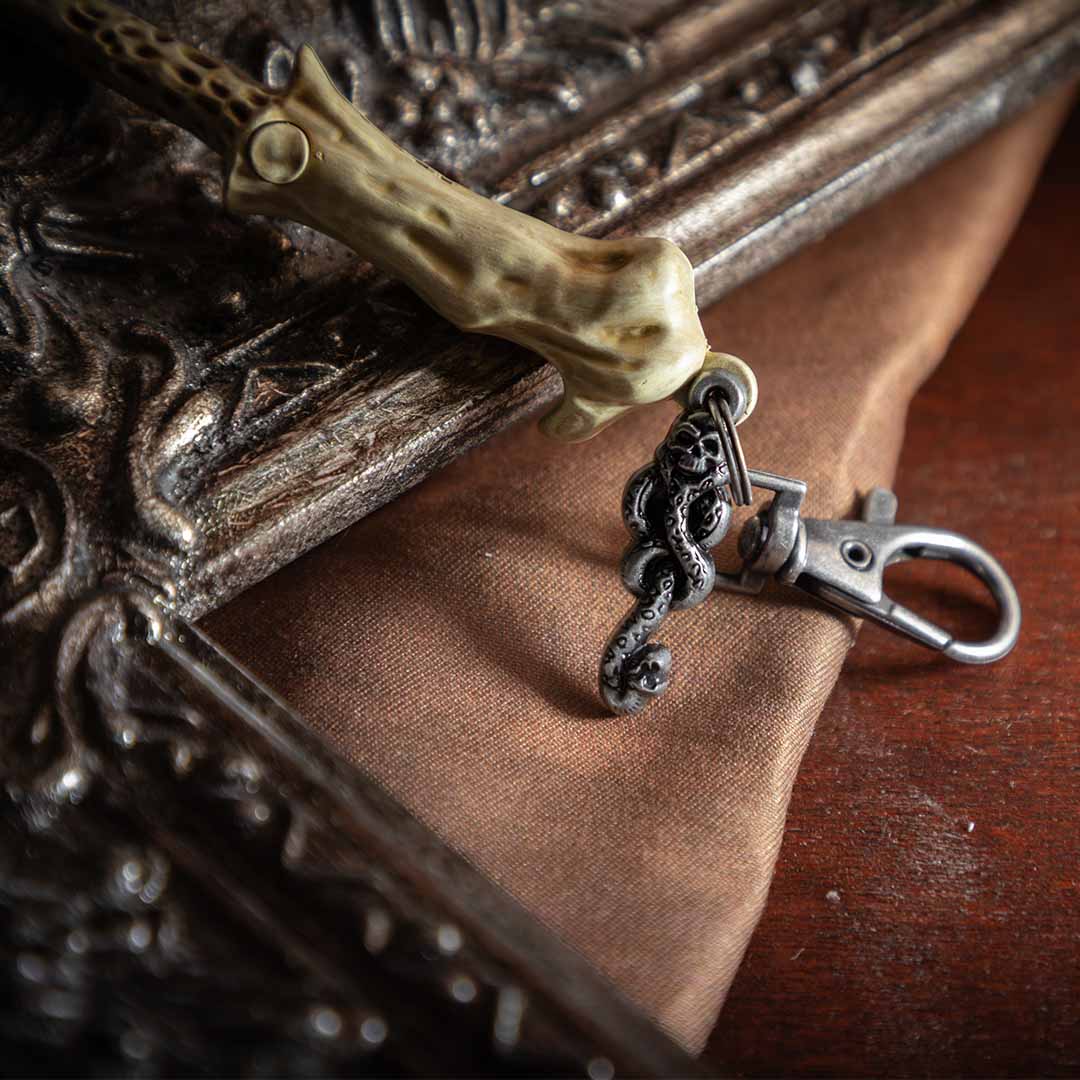 ハリー・ポッター ヴォルデモート 光る杖キーホルダー | ハリー