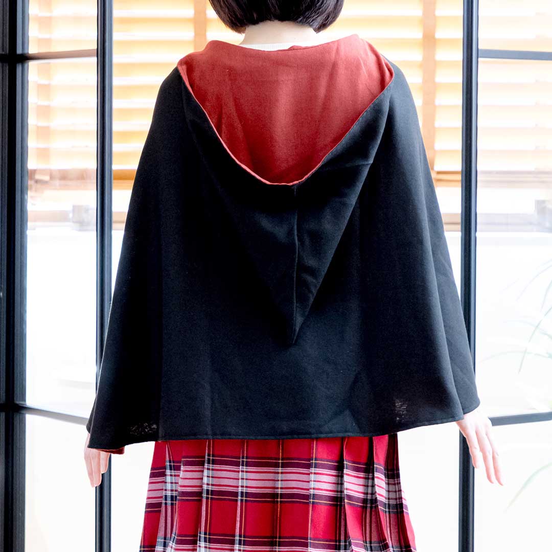 ハリー・ポッター グリフィンドール 寮生フード付きケープ | ハリー