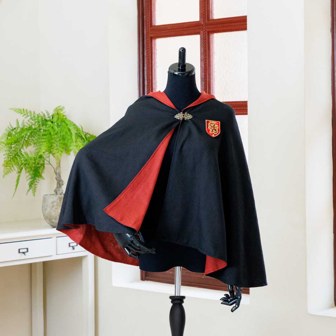 【最終値下げ】ハリーポッター グリフィンドール ローブ等3点セット♡ ハリーポッター グリフィンドールローブ カスタマイズ